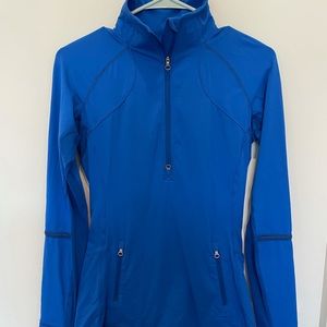 Lululemon size 6 Half zip top